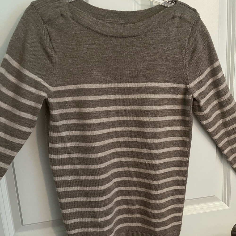 Perfect Sweater - Picture 4 of 5